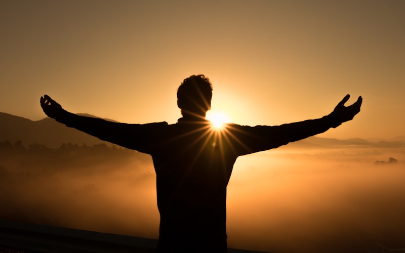 Comment j'arrête de compenser les émotions avec la nourriture — article Sois Sublime